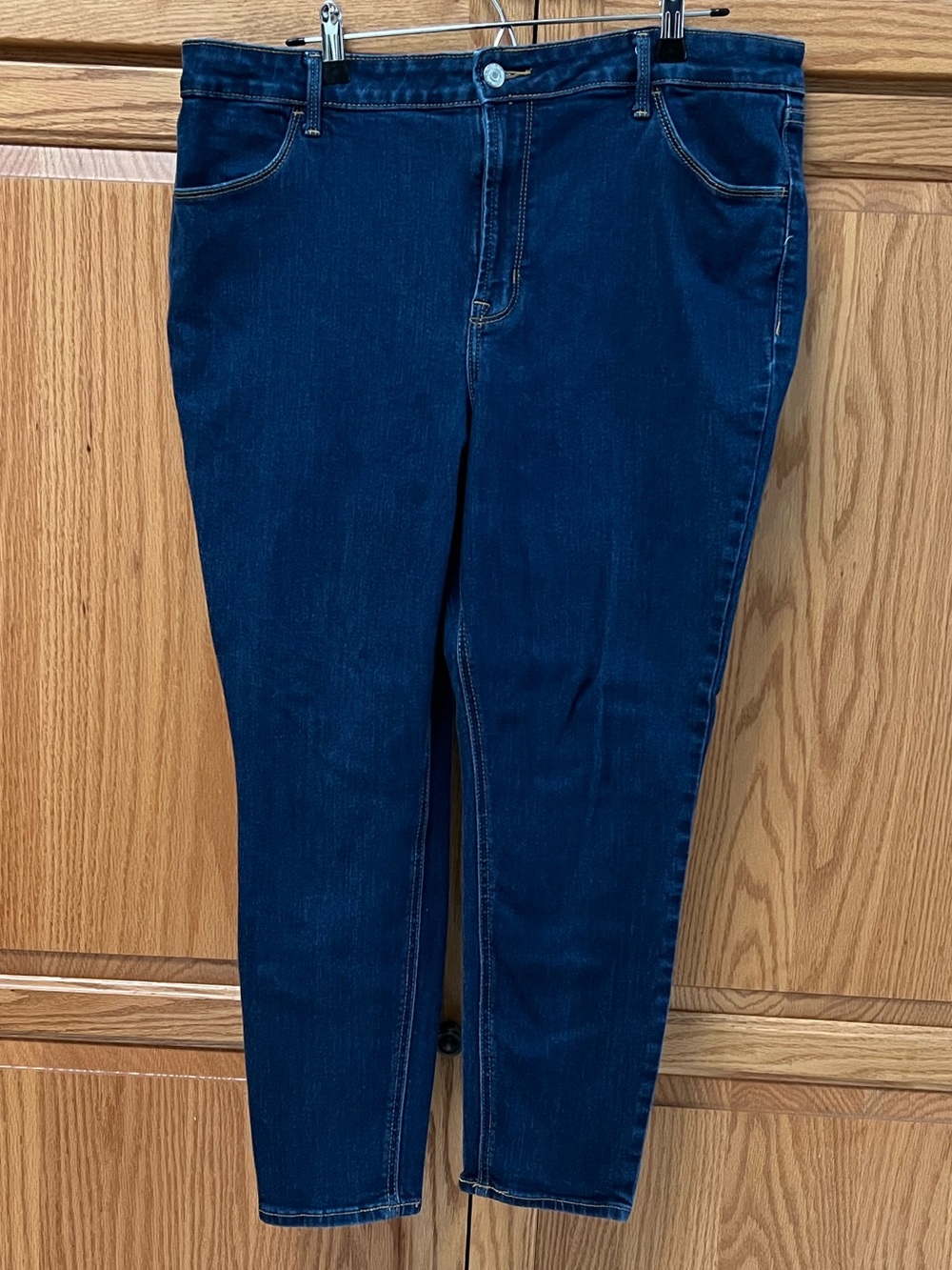 Old Navy Women’s Super Skinny High-Rise Jeans, GUC, Size 18